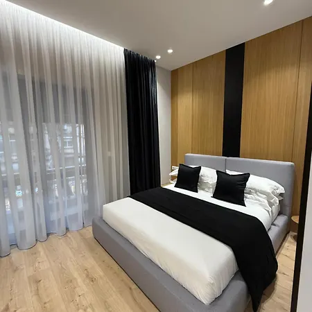 Hotel 4 Tirana