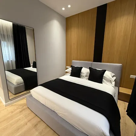 Hotel 4